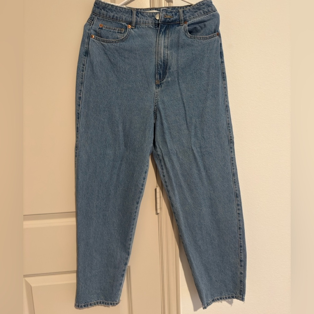 H&M Women's Straight Leg Blue Jeans